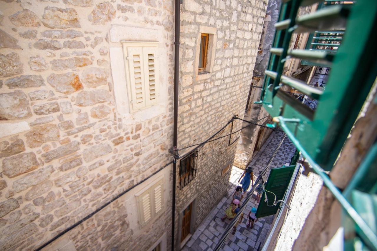 Apartments Loriana Sibenik Exterior photo
