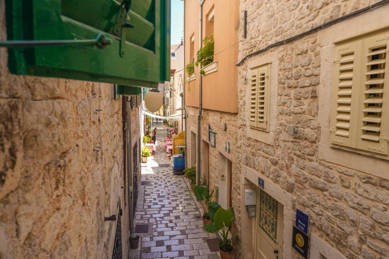 Apartments Loriana Sibenik Exterior photo