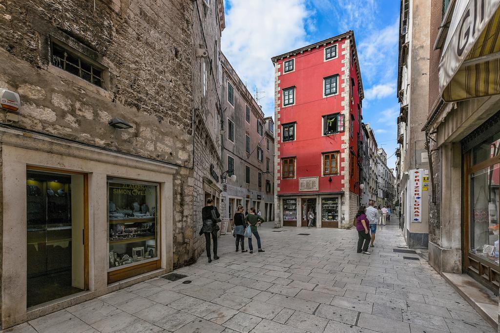 Apartments Loriana Sibenik Exterior photo